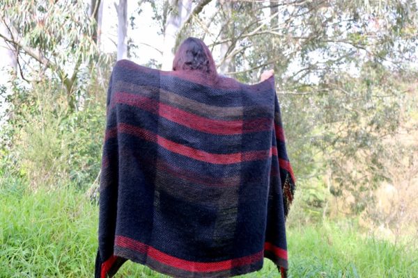 Blanket with Linen and Alpaca - Image 3